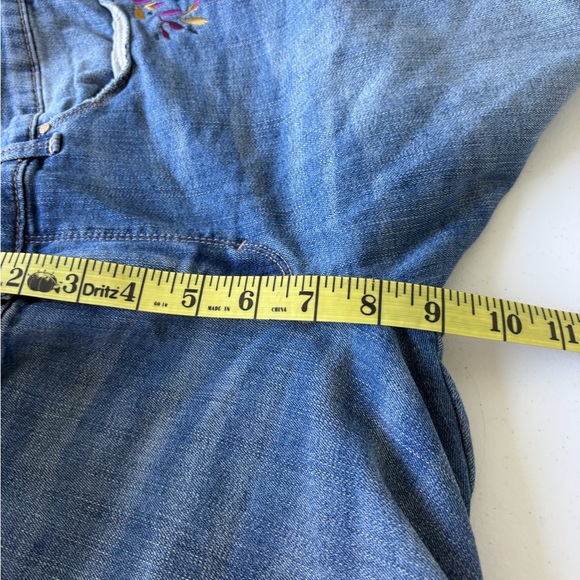 White House Black Market Slim Crop Jeans Size 10 Embroidered Casual Stretch Cuff - Picture 14 of 16